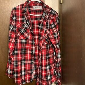 Empyre flannel red black white size large